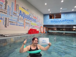 Cliente fidèle Aquabecool célèbre sa 400ème séance d'aquabike et aquagym